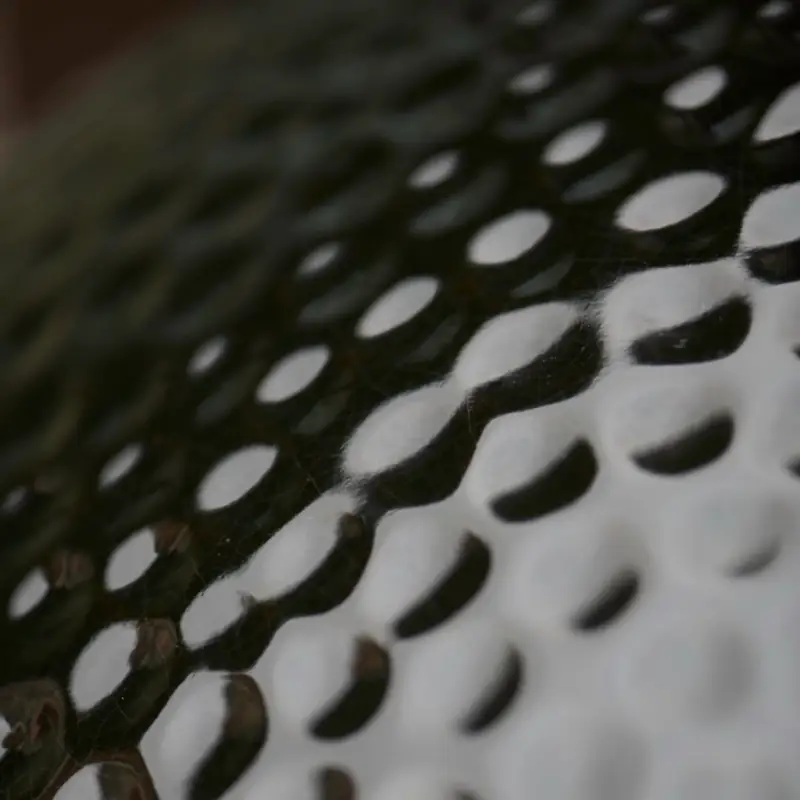 Gril Big Green Egg Large The Onyx – základní set s modulárním stolem